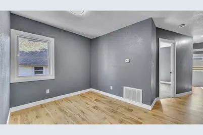 303  Wisconsin Ave, Sheboygan, WI 53081 - Photo 12