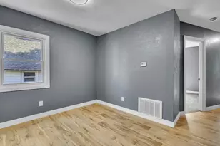 303 Wisconsin Ave, Sheboygan, WI 53081 - Photo 12