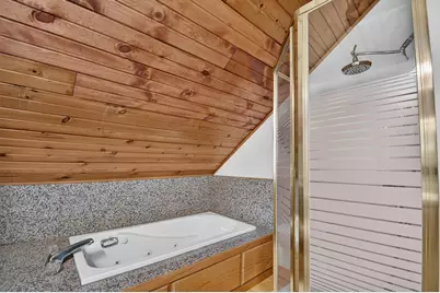 33940  Lagoon Dr, Burlington, WI 53105 - Photo 36