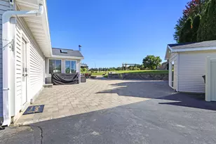 N7066 Lakeshore Ave, Sugar Creek, WI 53121 - Photo 26