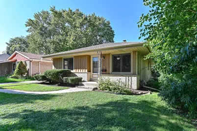 2403 S 94th St, West Allis, WI 53227 - Photo 2