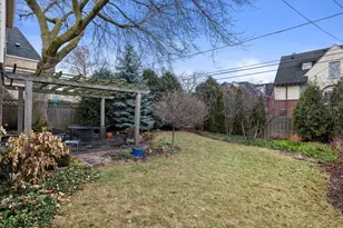 3916 N Ridgefield Cir, Shorewood, WI 53211 - Photo 52