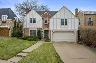3916 N Ridgefield Cir, Shorewood, WI 53211 - Photo 38