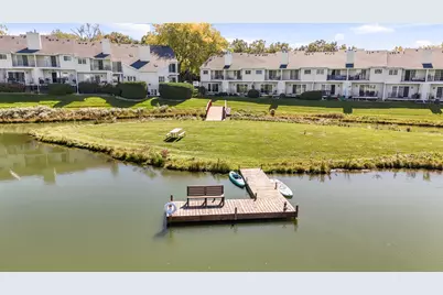 7776 W Tuckaway Shores Dr, Franklin, WI 53132 - Photo 38