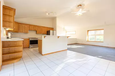 919  Oak Ave -, Onalaska, WI 54650 - Photo 6