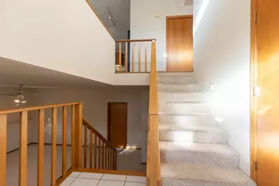 919  Oak Ave -, Onalaska, WI 54650 - Photo 2