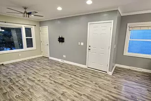 3017 S Hanson Ave, Milwaukee, WI 53207 - Photo 6
