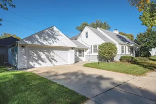 170 E Birch Ave, Whitefish Bay, WI 53217 - Photo 32
