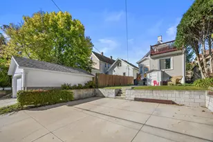 2572 S Howell Ave, Milwaukee, WI 53207 - Photo 44