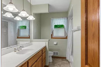 4264  Kennedy Cir, Richfield, WI 53017 - Photo 14