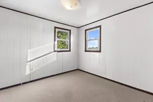 8012 Fox River Rd, Racine, WI 53185 - Photo 20