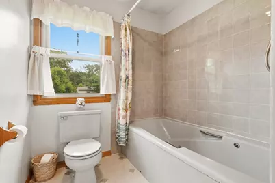 1014 N Meadow Dr, Silver Lake, WI 53170 - Photo 20