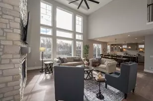 N51W18921 Quietwood Dr, Menomonee Falls, WI 53051 - Photo 6