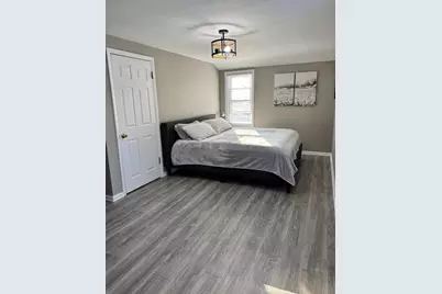 725 S 119th St, West Allis, WI 53214 - Photo 10