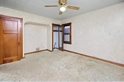 4452 N 55th St, Milwaukee, WI 53218 - Photo 8