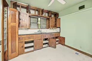 4452 N 55th St, Milwaukee, WI 53218 - Photo 10