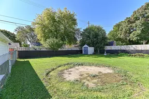 6117 W Bennett Ave, Milwaukee, WI 53219 - Photo 6