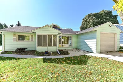 6117 W Bennett Ave, Milwaukee, WI 53219 - Photo 1