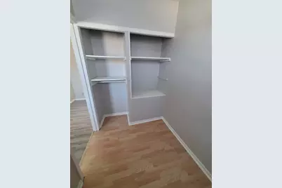 2467 S Burrell St, Milwaukee, WI 53207 - Photo 6