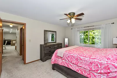 3732 W Cold Spring Rd, Greenfield, WI 53221 - Photo 20