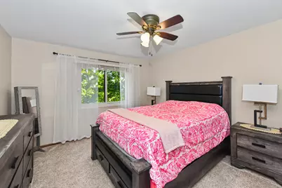 3732 W Cold Spring Rd, Greenfield, WI 53221 - Photo 16
