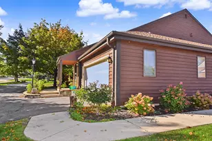 3732 W Cold Spring Rd, Greenfield, WI 53221 - Photo 28