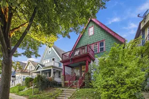 2625 N 37th St, Milwaukee, WI 53210 - Photo 2