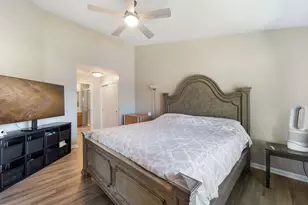 9313 S Cobblestone Way, Franklin, WI 56313 - Photo 12
