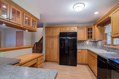 310 S Concord Ave, Watertown, WI 53094 - Photo 10