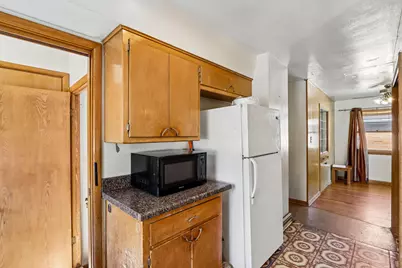 3929 N 62nd St, Milwaukee, WI 53216 - Photo 10