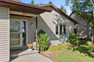 827 Nicholas Ct, Manitowoc, WI 54220 - Photo 28