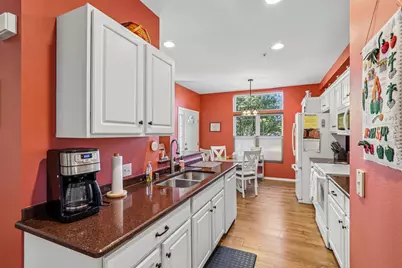 11445 W Oklahoma Ave, West Allis, WI 53227 - Photo 10
