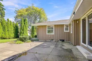 4726 69th St, Kenosha, WI 53142 - Photo 32