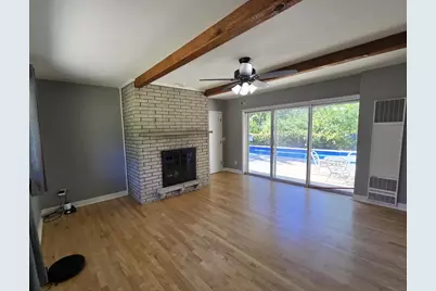 1425 S Sunny Crest Dr, New Berlin, WI 53146 - Photo 6