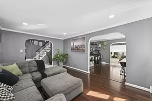 3130 S 28th St, Milwaukee, WI 53215 - Photo 6