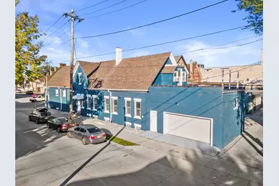 1033 W Lincoln Ave, Milwaukee, WI 53215 - Photo 2