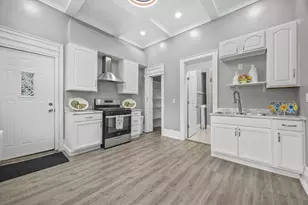1033 W Lincoln Ave, Milwaukee, WI 53215 - Photo 54