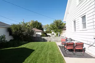 2131 S 62nd St, West Allis, WI 53219 - Photo 4