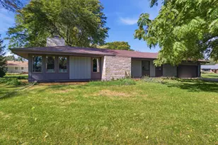 9115 N Deer Ct, Brown Deer, WI 53223 - Photo 26
