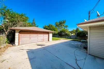 4214 W Portage St, Milwaukee, WI 53209 - Photo 28
