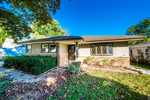 4214 W Portage St, Milwaukee, WI 53209 - Photo 32