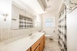 4214 W Portage St, Milwaukee, WI 53209 - Photo 16