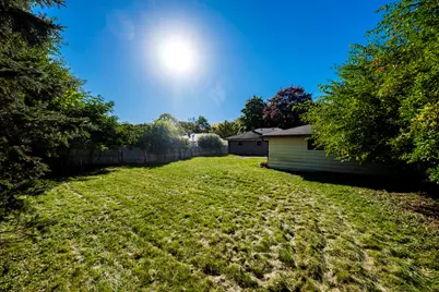 4214 W Portage St, Milwaukee, WI 53209 - Photo 30