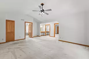 S57W29537 Saylesville Rd, Genesee, WI 53189 - Photo 28