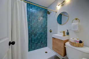 5114 W Burnham St, West Milwaukee, WI 53219 - Photo 16