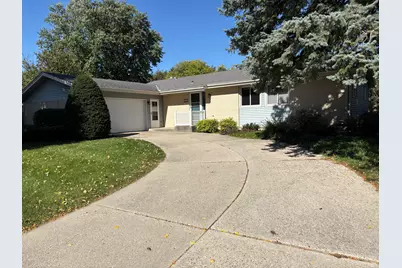 3022  Westwood Dr, Janesville, WI 53548 - Photo 1