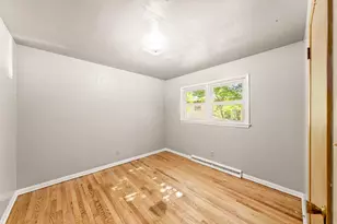 1631 S 94th Pl, West Allis, WI 53214 - Photo 12