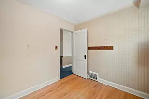 6430 W Wisconsin Ave, Wauwatosa, WI 53213 - Photo 36