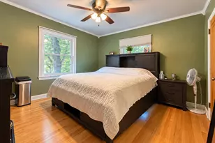 304 Oxford Rd, Waukesha, WI 53186 - Photo 16