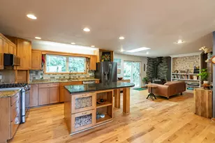 3725 Cliffside Dr, Shelby, WI 54601 - Photo 6